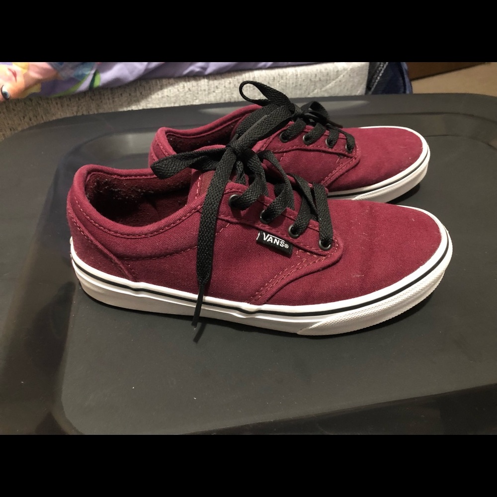 💕 Burgundy Vans 💕